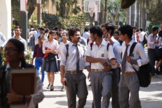 Pujo Holiday in School