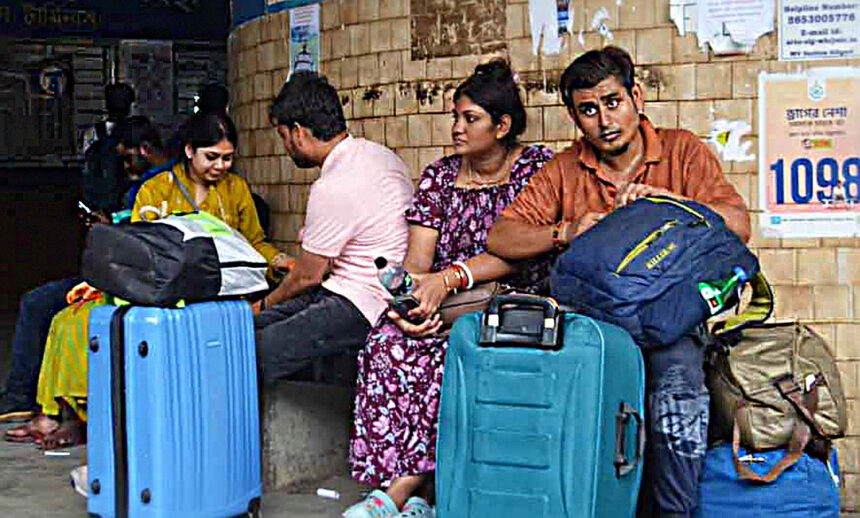 Tourism Hit North Bengal