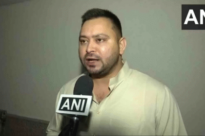 Tejashwi Yadav Convoy Rammed by Truck