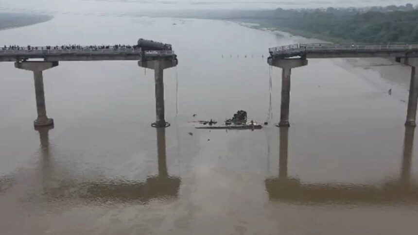 Gambhira Bridge Collapses