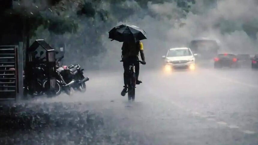 Record rainfall in Kolkata