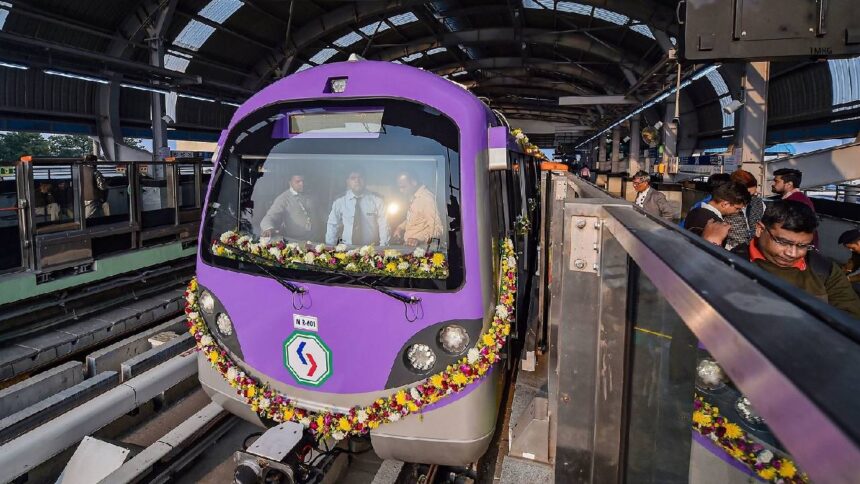 kolkata airport metro