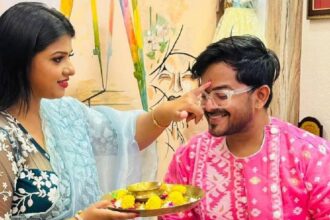 Sayak-Susmita