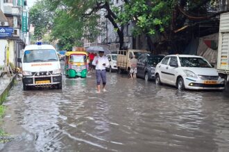 Heavy Rain In Kolkata