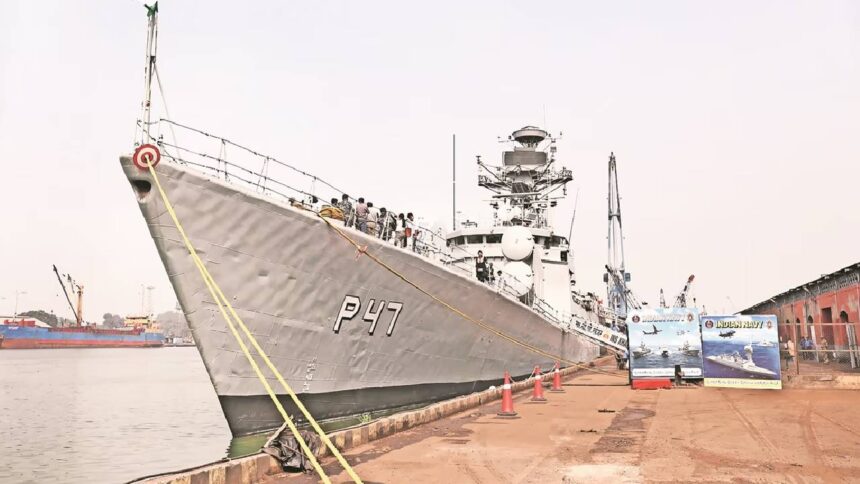 INS Khanjar and Cora