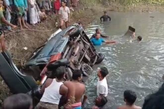 Uluberia Poolcar Accident