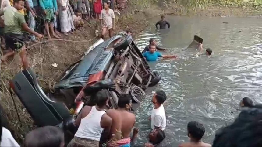 Uluberia Poolcar Accident