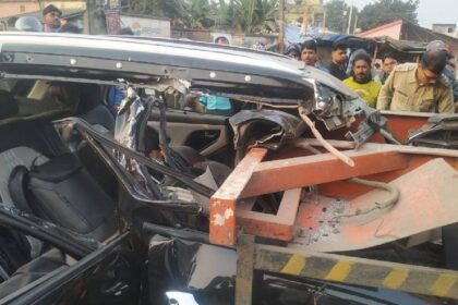 Car Accident Bardhaman