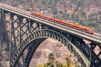 Kashmir Vande Bharat