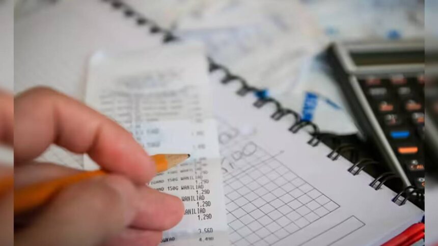 Hotel Service Charge