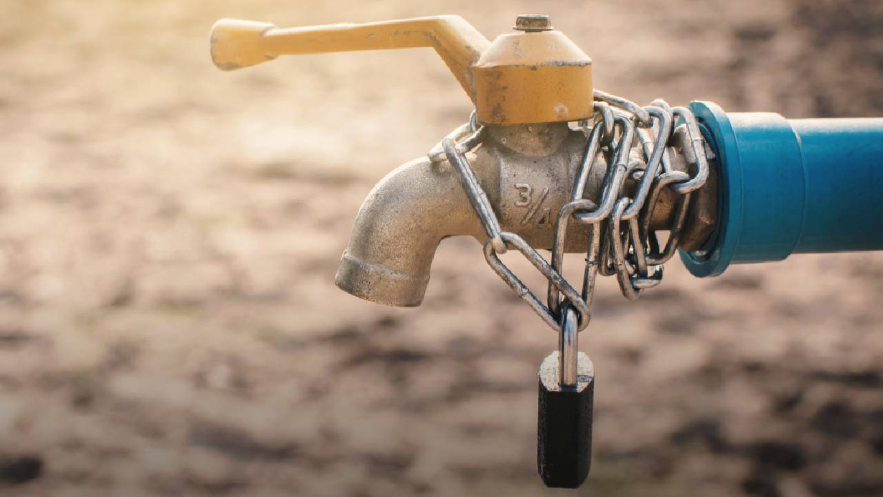 Karachi Water Crisis