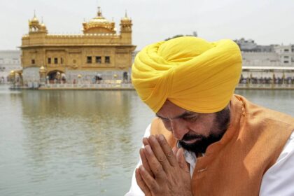 Akal Takht Mann