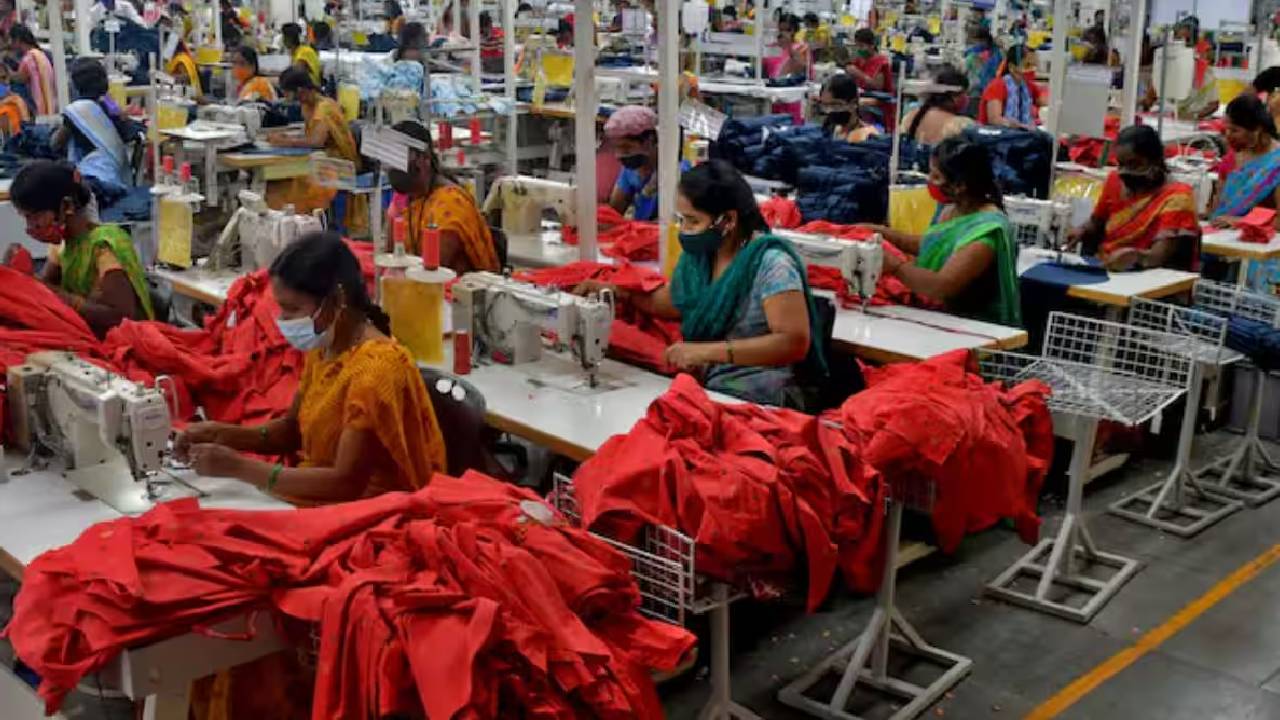 India Female Workforce