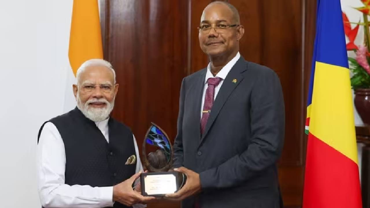 Modi Seychelles Honour