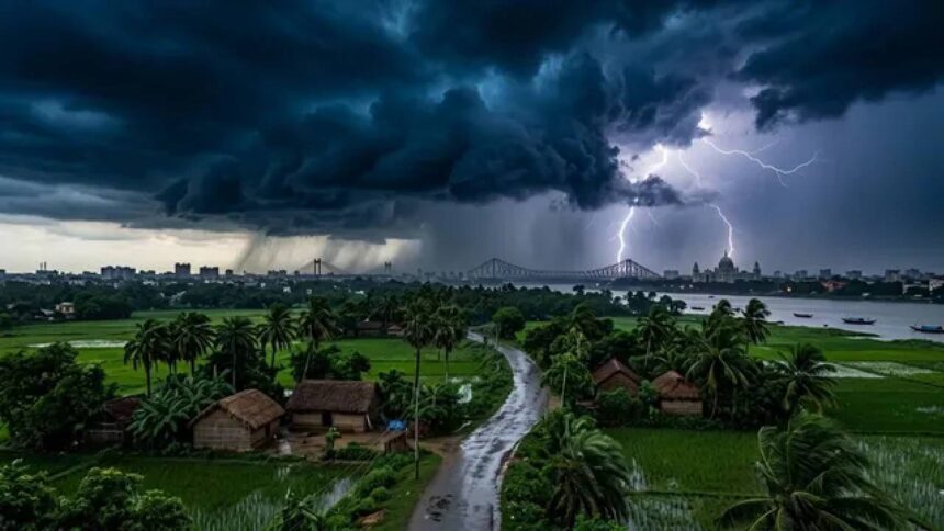 Monsoon arrives in Bengal