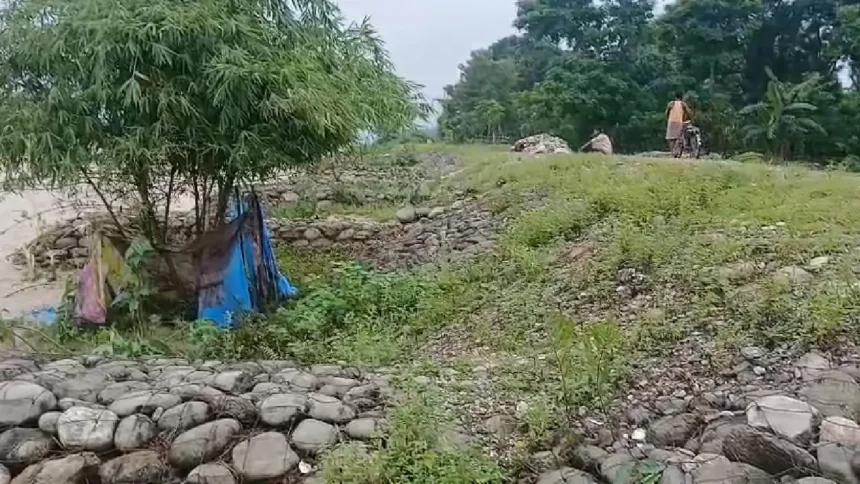 Neora River Erosion