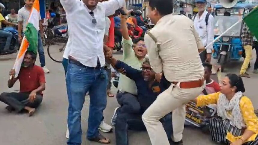 Burdwan Protest