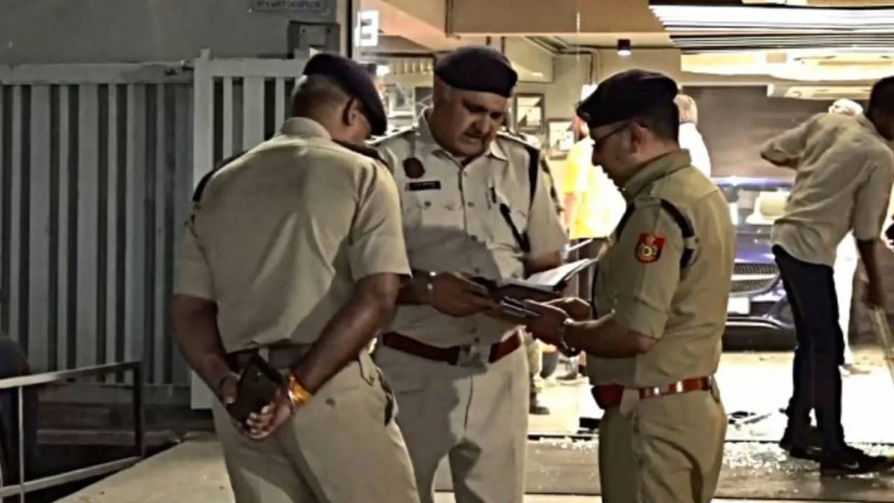 Bangladeshi Arrest