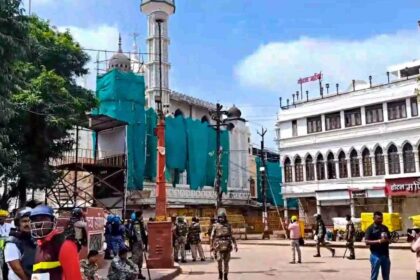 Ujjain Mosque Row