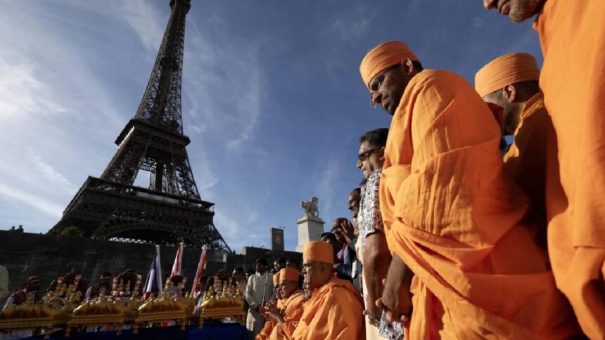 Eiffel Tower Strike
