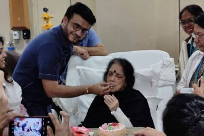 Sourav Ganguly Mother