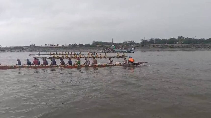 Traditional Boat Race