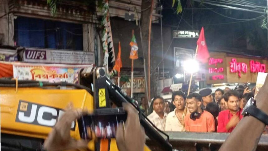 Jadavpur Bookstall Demolition
