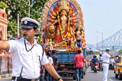 Durga Puja Traffic 2026